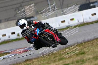 media/Jan-21-2023-Fastrack Riders (Sat) [[fcf3f88a30]]/Level 4/Session 3 Turn 9/